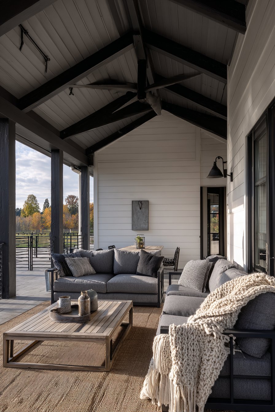 Modern Farmhouse Hybrid