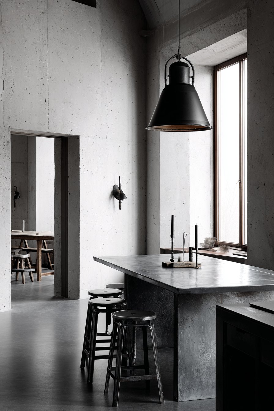 Industrial Zinc-Top with Raw Steel