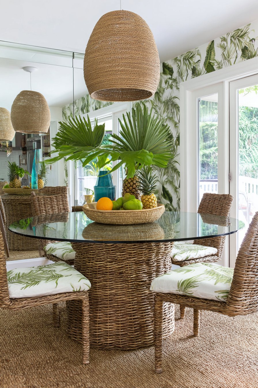  Tropical Resort Style