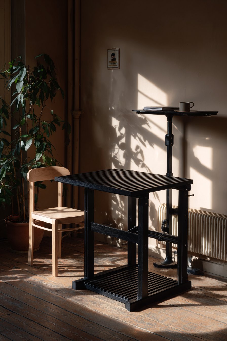 Convertible Multi-Functional Lift-Top Design