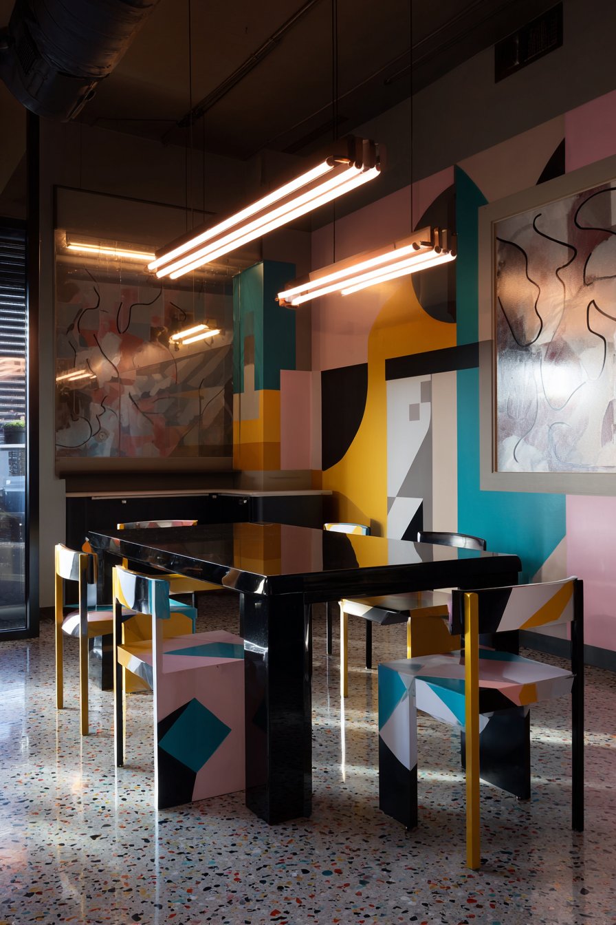 Glossy Black Lacquer with Memphis Milano Inspiration