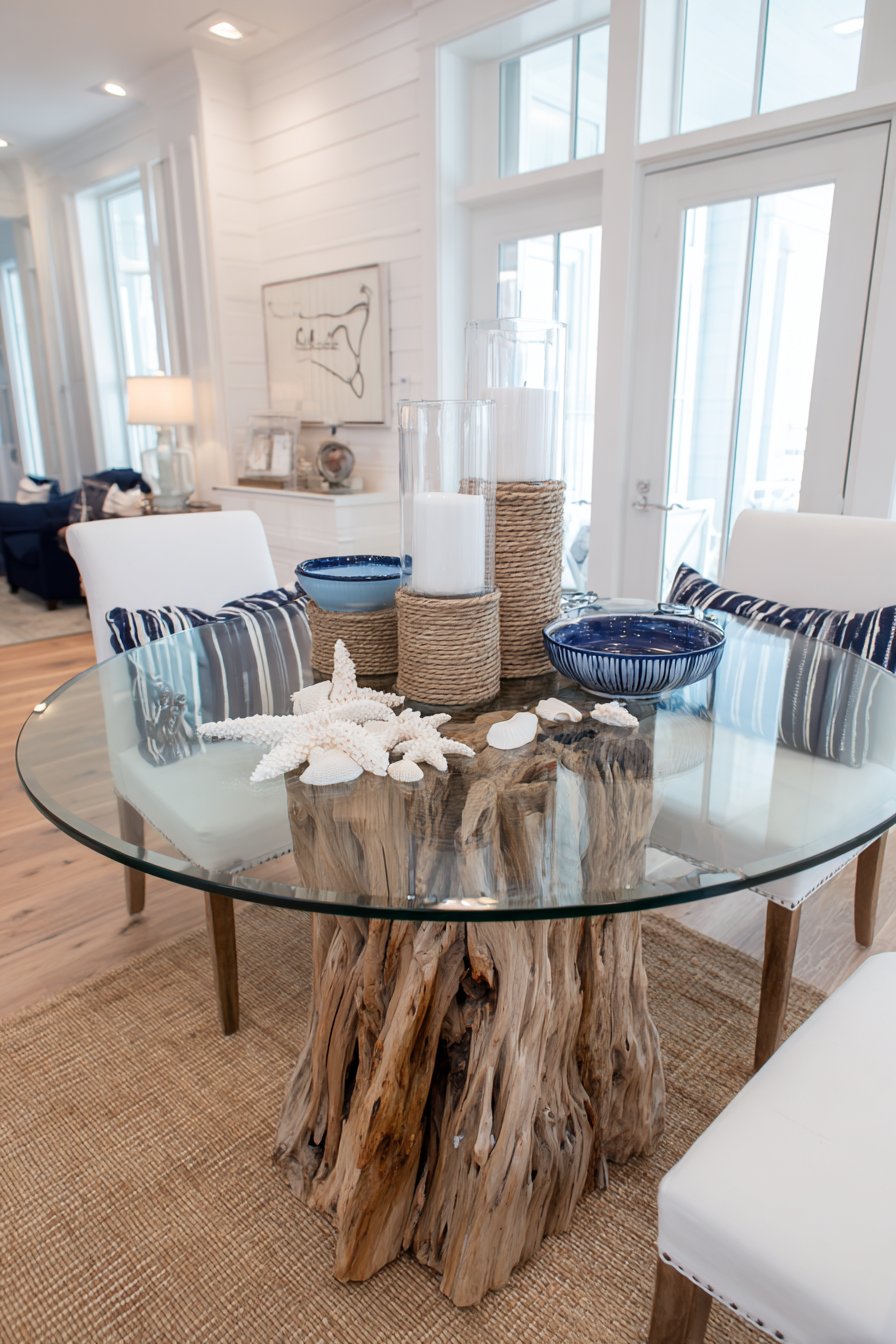 Coastal Breeze Dining