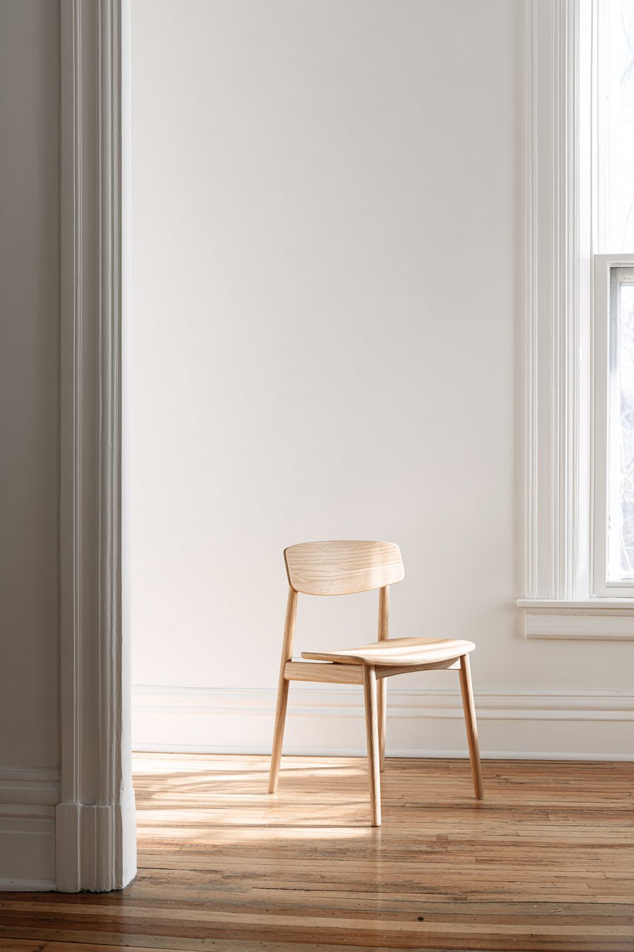 Minimalist Japanese-Inspired Oak with Exposed Joinery