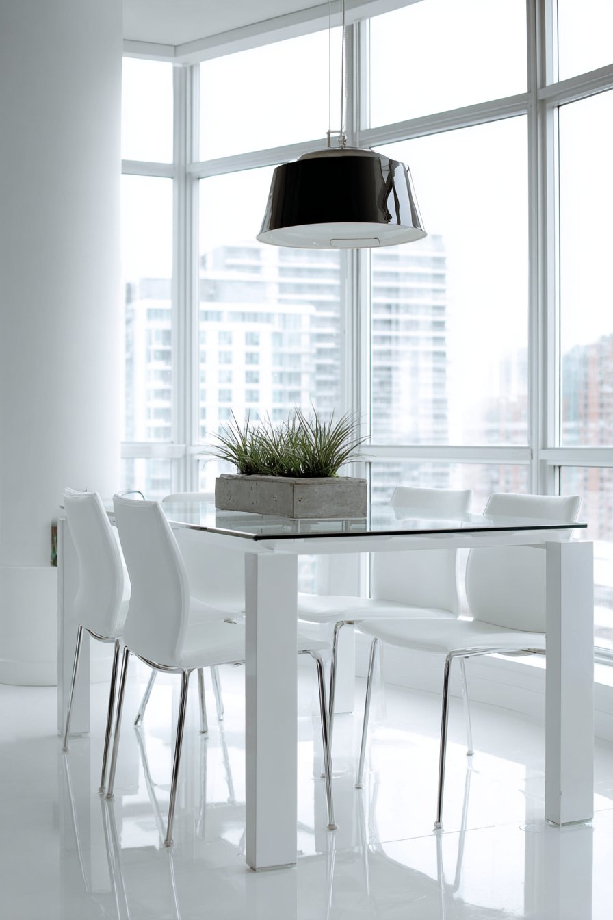 Ultra-Minimalist Serenity