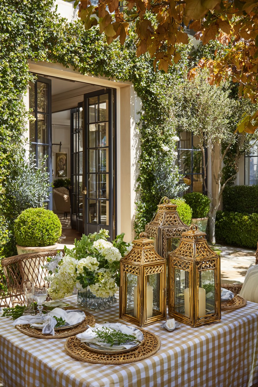 9 Outdoor Table Styling Secrets for Entertaining